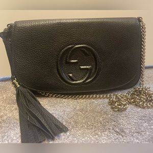 Authentic Gucci crossbody/clutch